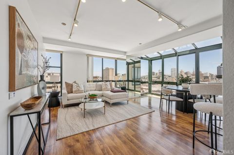 Property photo of 1 Daniel Burnham Court 1414, San Francisco, CA 94109
