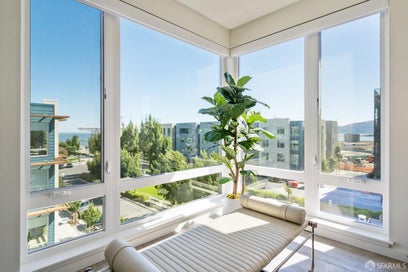 10 Innes Court 405 San Francisco CA 94124