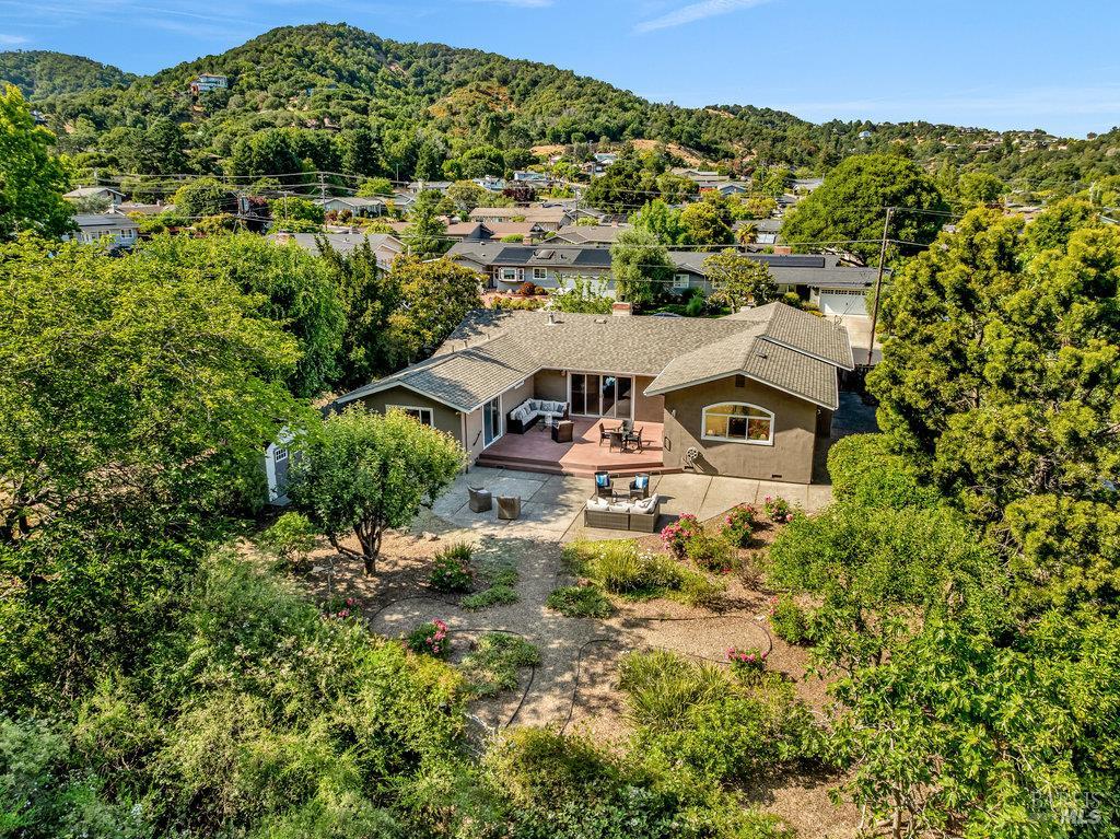 San Rafael, California 94901, United States, 3 Bedrooms Bedrooms, ,2 BathroomsBathrooms,Residential,Active,151314