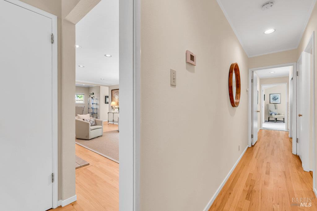 San Rafael, California 94901, United States, 3 Bedrooms Bedrooms, ,2 BathroomsBathrooms,Residential,Active,151314