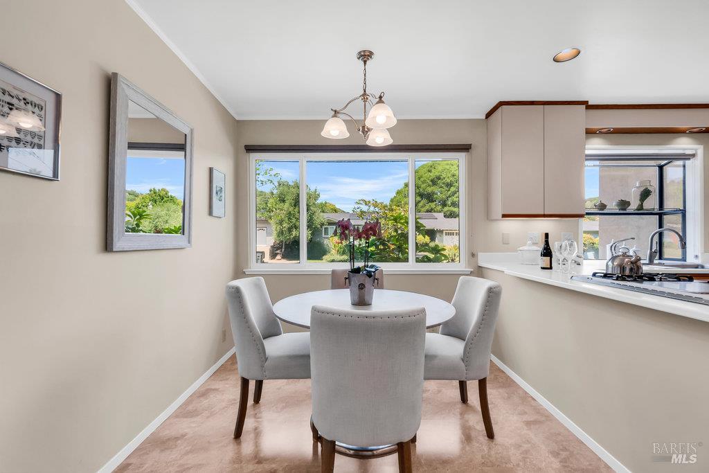 San Rafael, California 94901, United States, 3 Bedrooms Bedrooms, ,2 BathroomsBathrooms,Residential,Active,151314