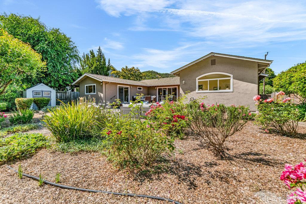 San Rafael, California 94901, United States, 3 Bedrooms Bedrooms, ,2 BathroomsBathrooms,Residential,Active,151314