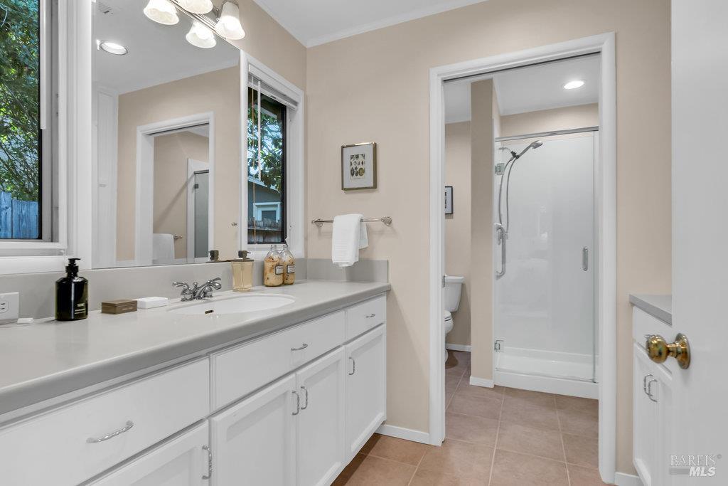 San Rafael, California 94901, United States, 3 Bedrooms Bedrooms, ,2 BathroomsBathrooms,Residential,Active,151314