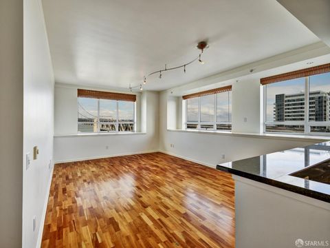 400 Beale Street Unit 1707, San Francisco, CA 94105 - #: 426135244
