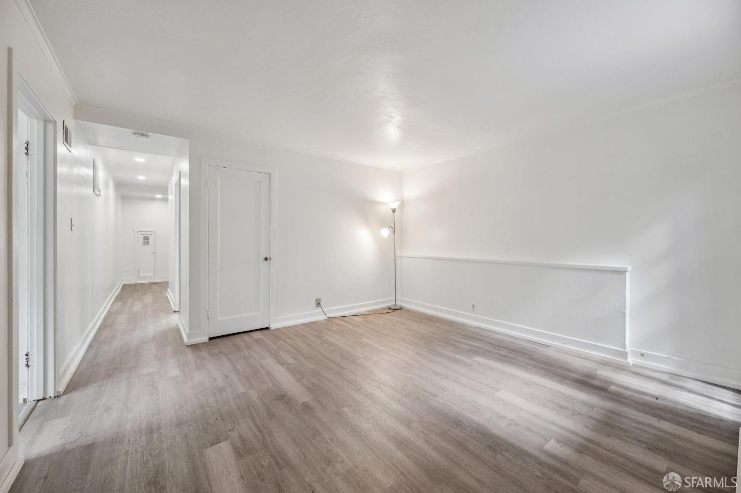 859-861 Baker Street