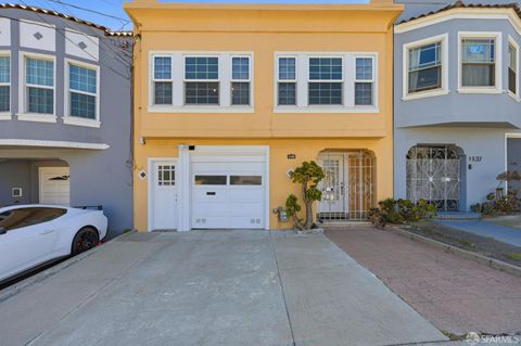 6 beds bed, 3.5 baths bath property at 1135 Naples Street, San Francisco, CA 94112