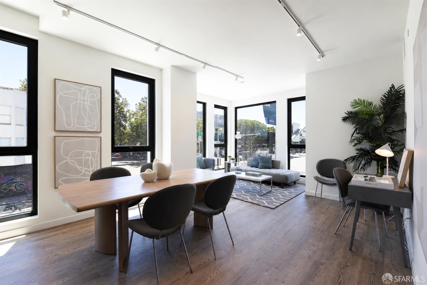 395 6th Street