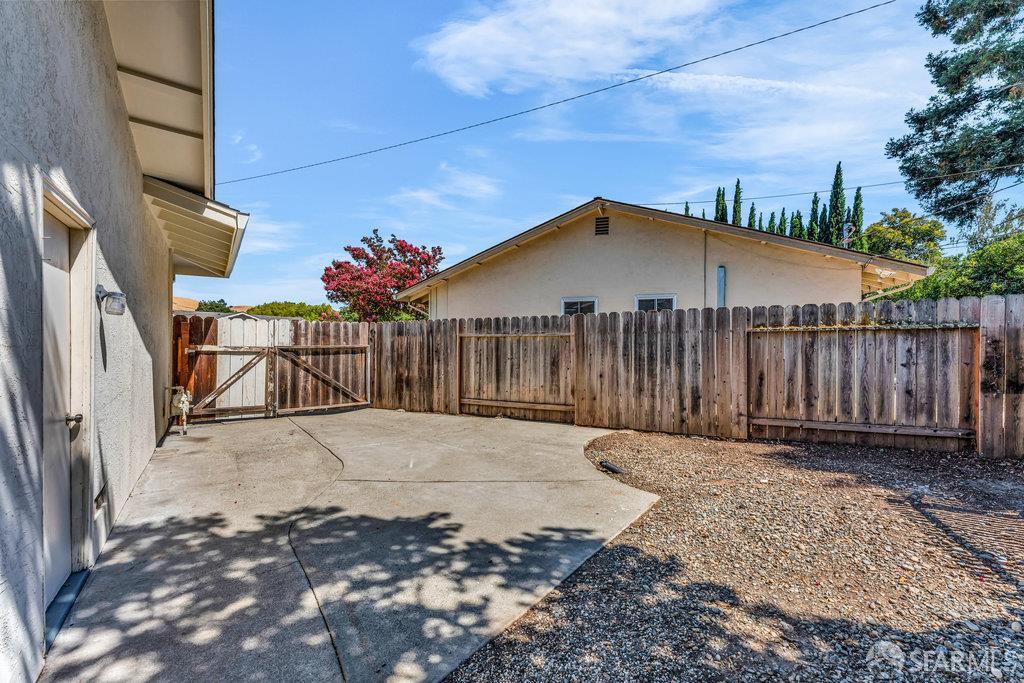 Concord, California 94518, United States, 3 Bedrooms Bedrooms, ,2 BathroomsBathrooms,Residential,Active,195397