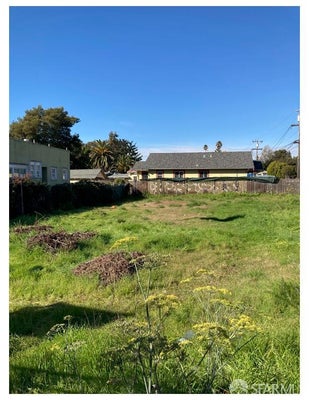 2145 35TH AVE, OAKLAND, CA 94601 - Image 8bfac527446408bc79c0aadc4ee87cde/2384112967