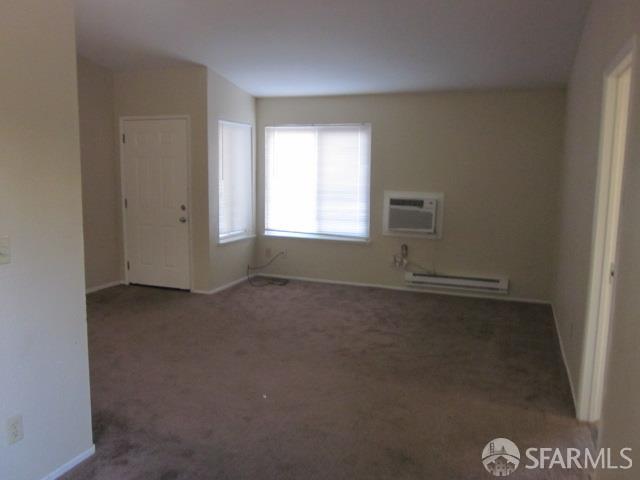 3 Lancaster Circle 211