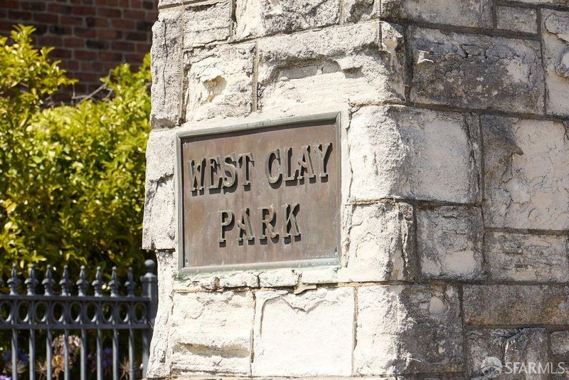 2 West Clay Street