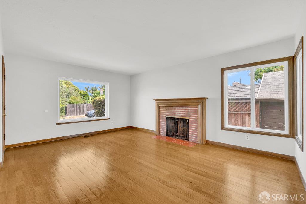 Richmond, California 94804, United States, 3 Bedrooms Bedrooms, ,1 BathroomBathrooms,Residential,Pending,154825