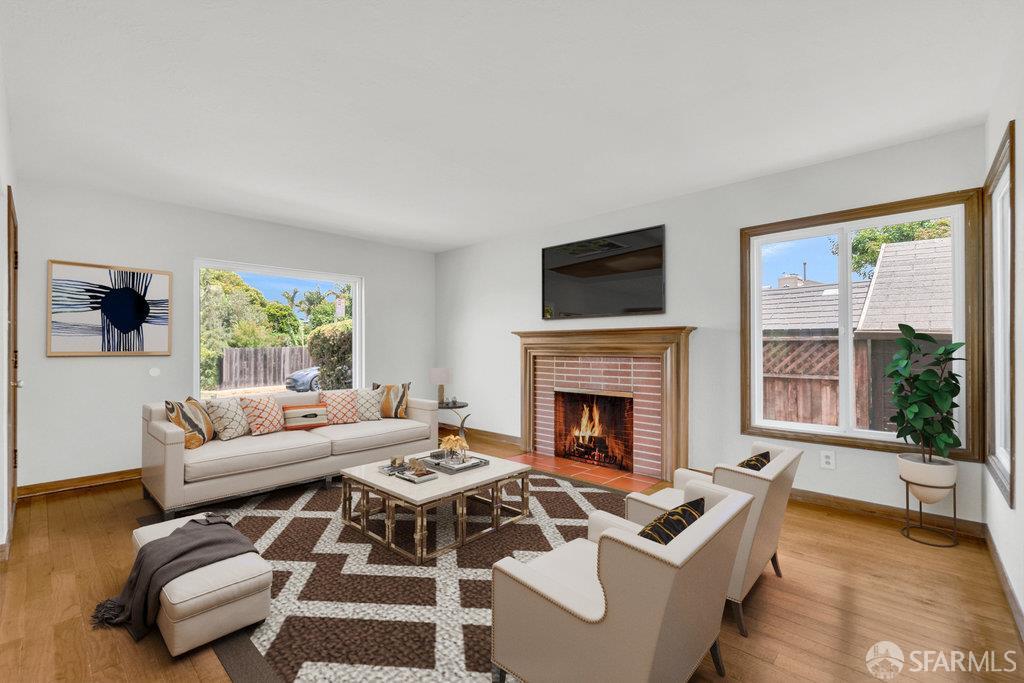 Richmond, California 94804, United States, 3 Bedrooms Bedrooms, ,1 BathroomBathrooms,Residential,Pending,154825