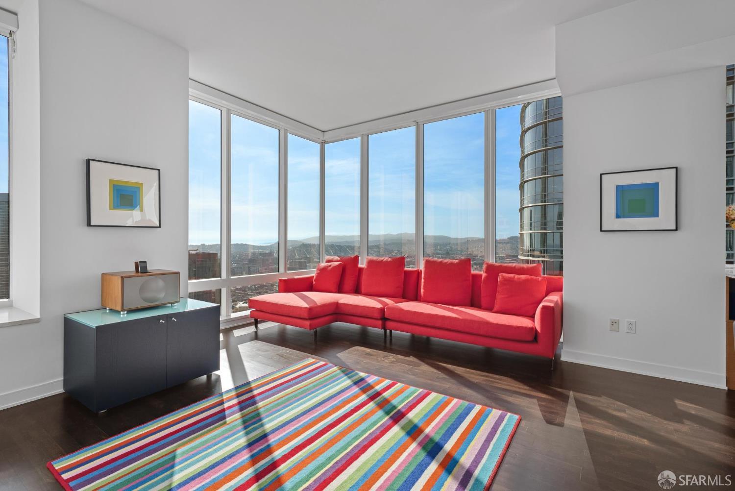 301 Mission Street 52D
