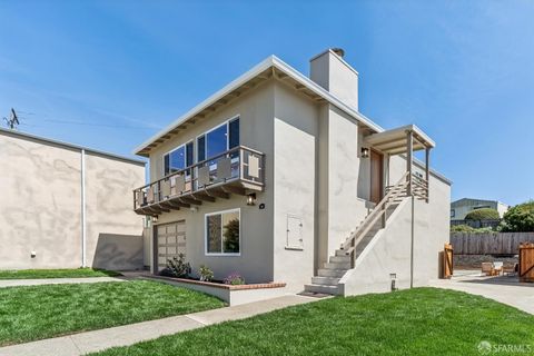 Property photo of 9 Seabreeze Court, Pacifica, CA 94044
