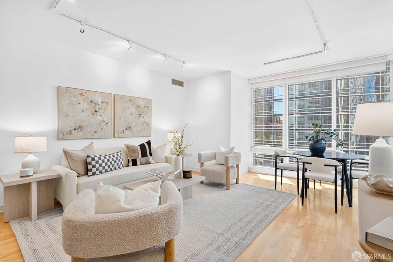 301 Mission Street 14J