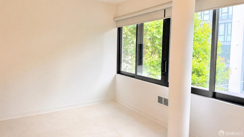 400 Grove Street 305