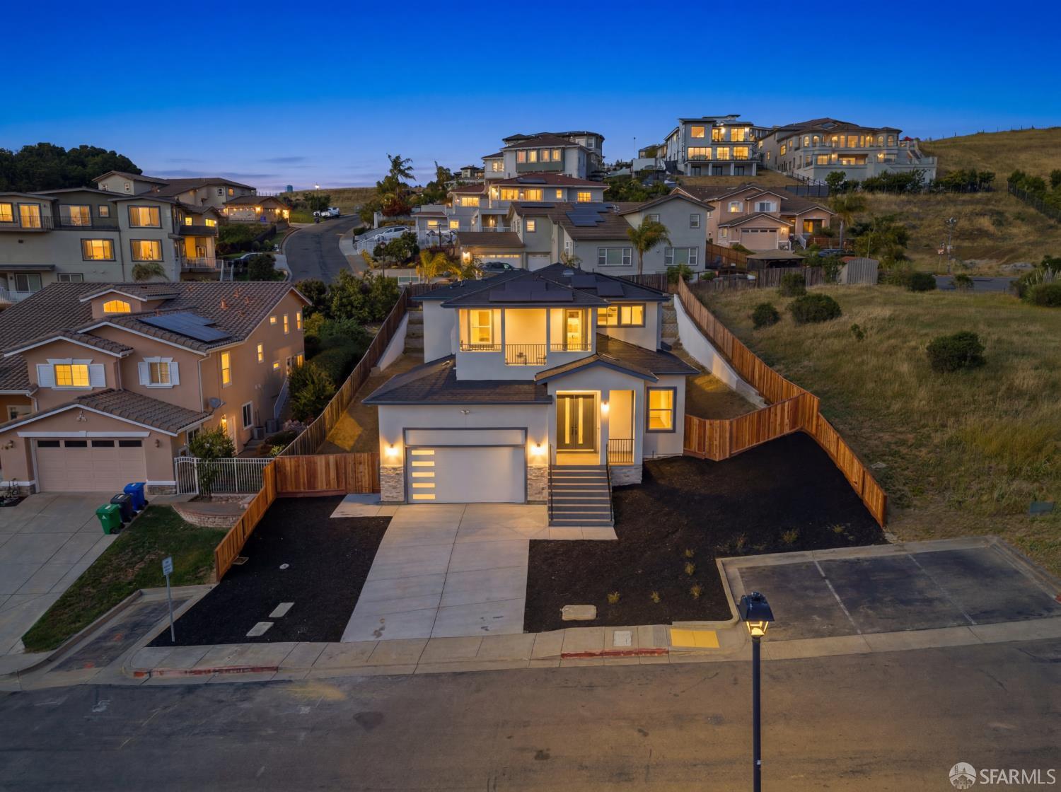 24552 Karina Court