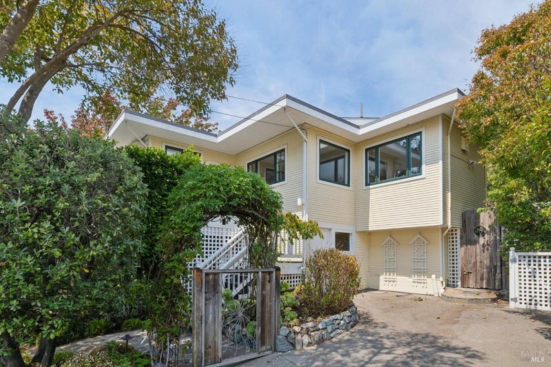 115 Oak Drive