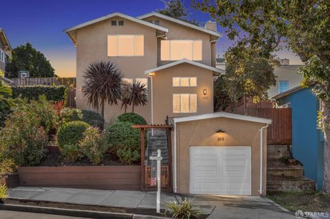 Photo of 165 W Macarthur Boulevard, Oakland, CA 94611 (MLS # 425084829)