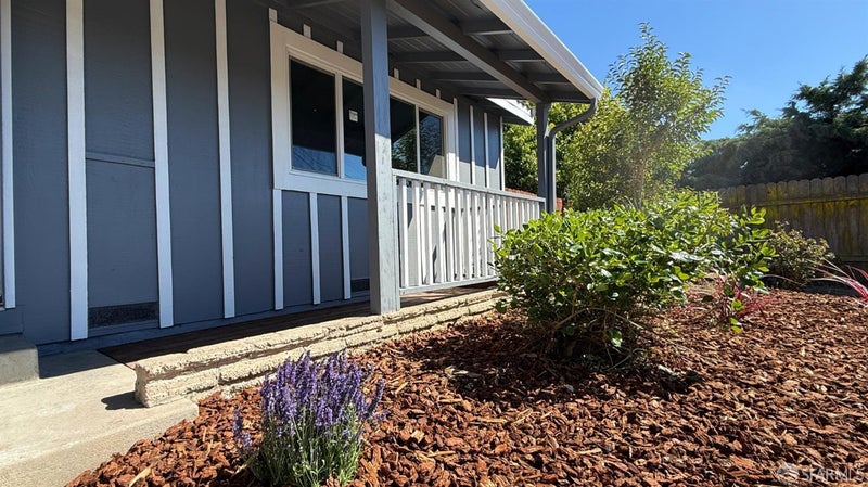 2286 Meadowlark Street