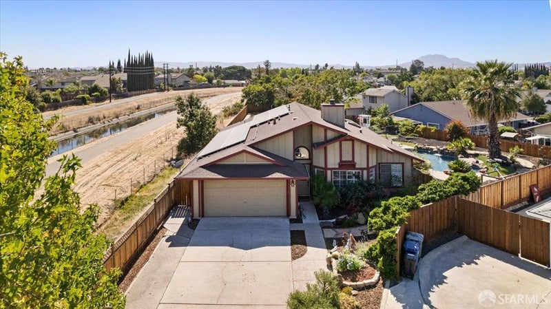 4225 Rio Vista Place