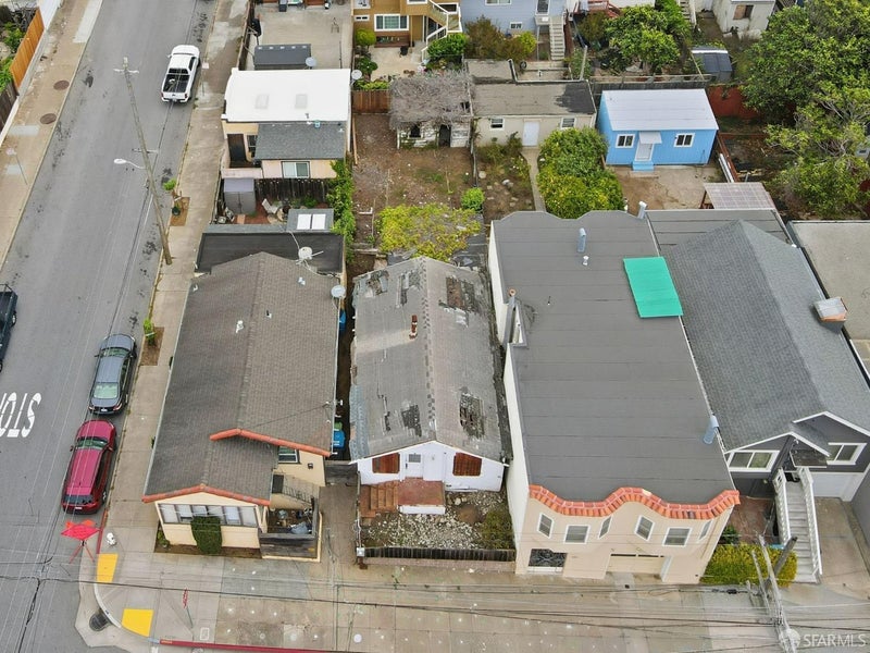 292 Arleta Avenue