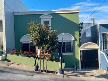224-224A Dwight Street San Francisco CA 94134