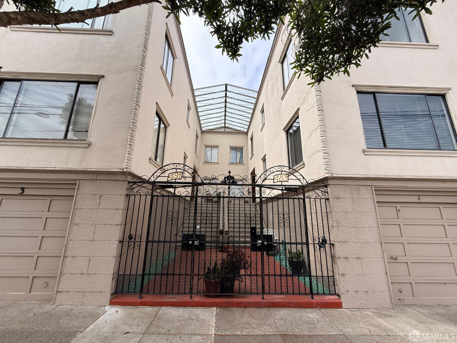 483-497 22nd Avenue