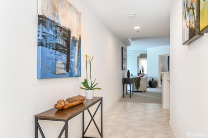 240 Lombard Street 939 San Francisco CA 94111
