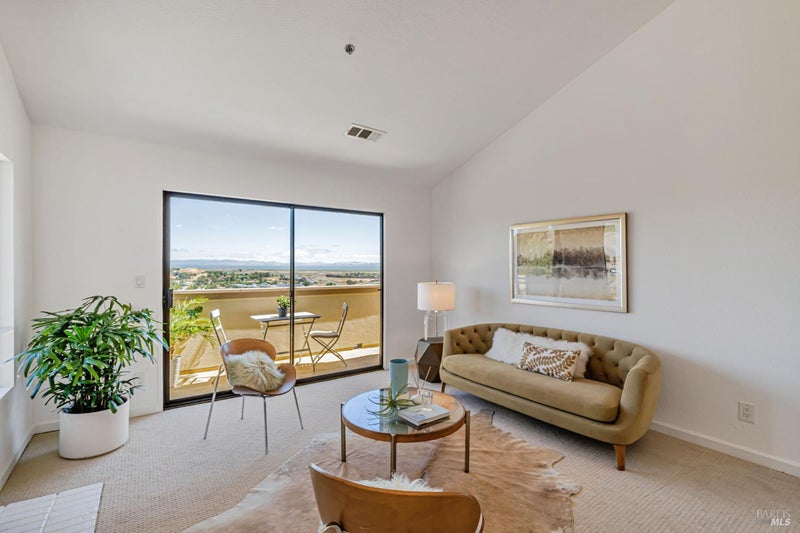 270 Channing Way 1