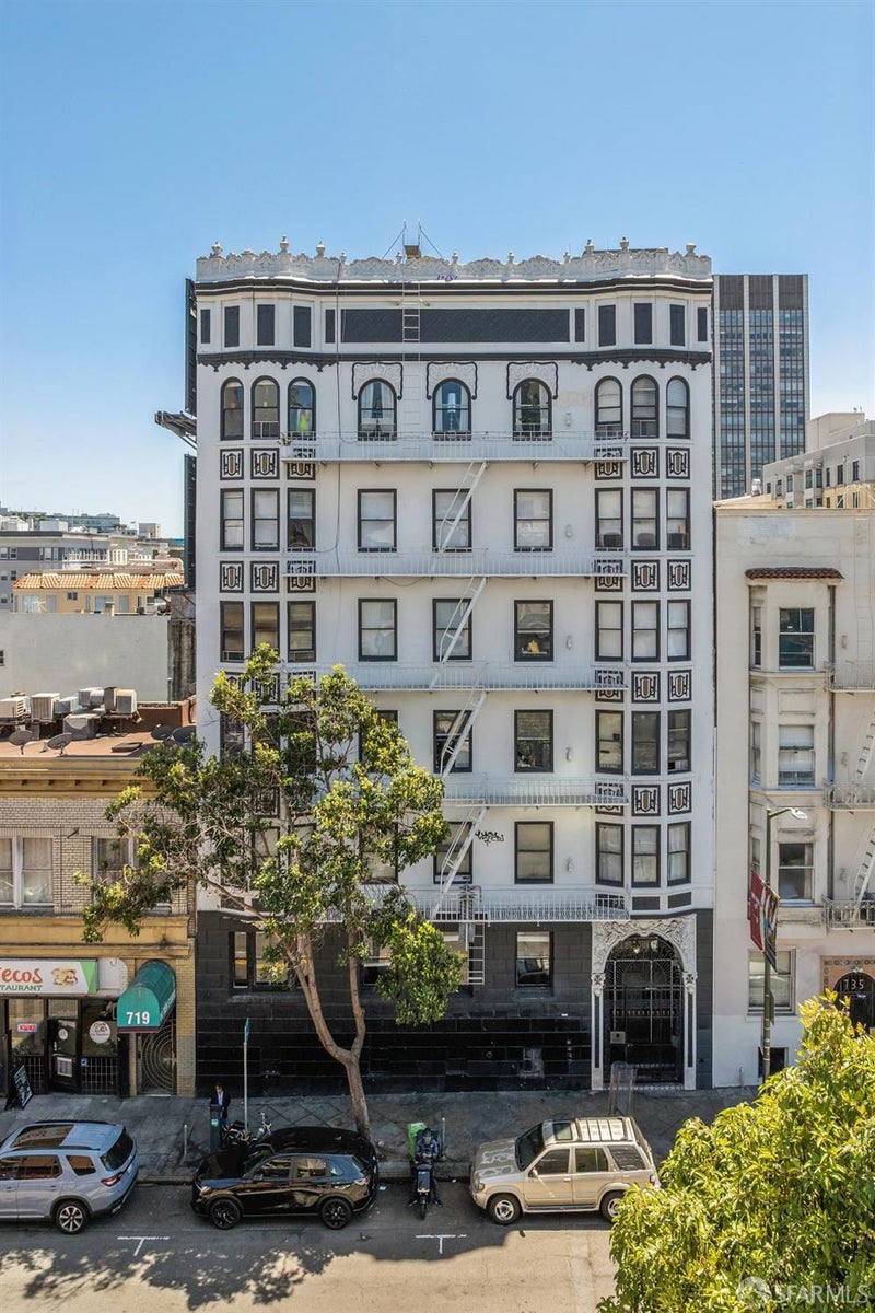 725 Ellis Street