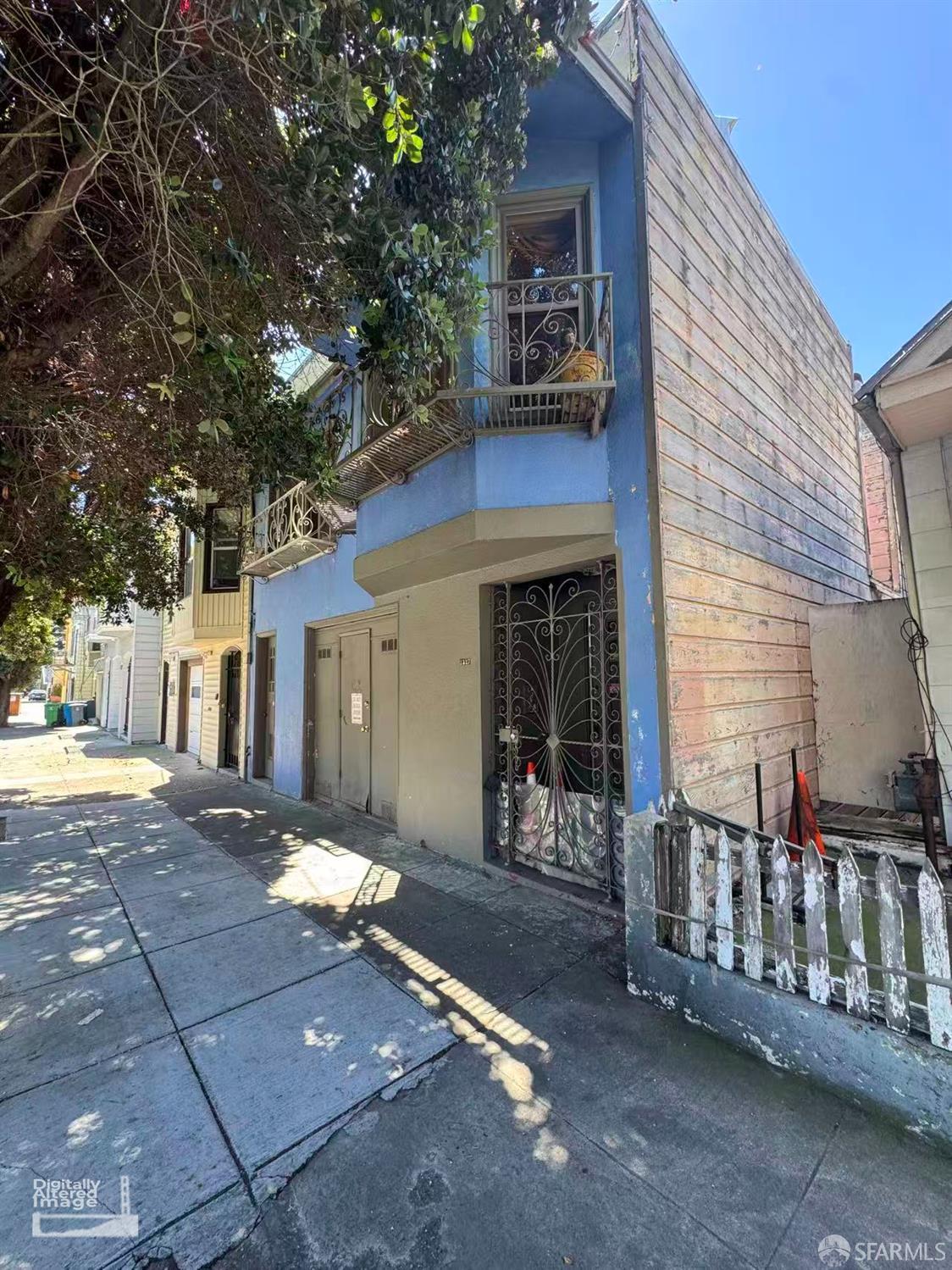 1327 Palou Avenue, San Francisco CA 94124