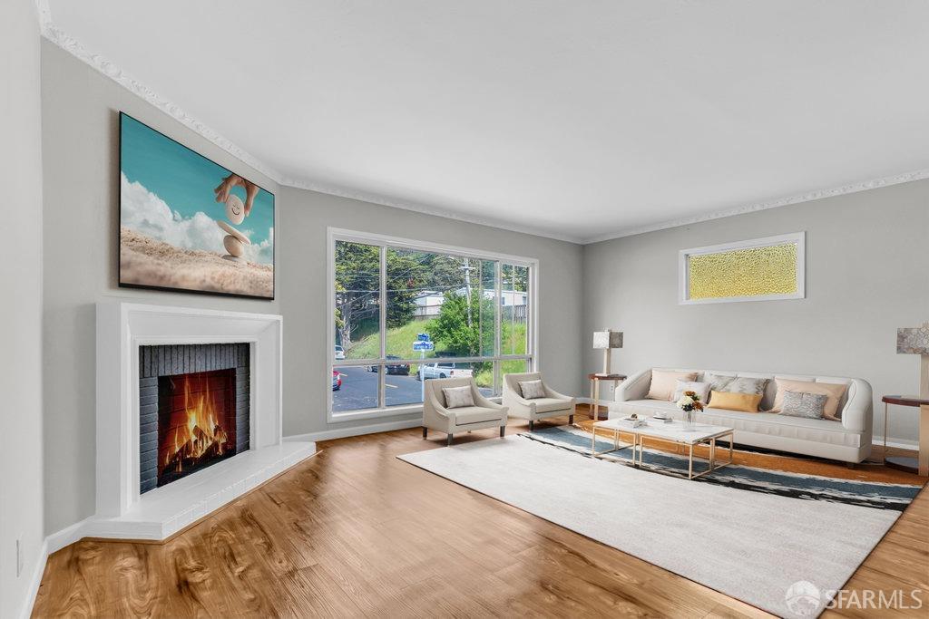 Daly City, California 94014, United States, 2 Bedrooms Bedrooms, ,1 BathroomBathrooms,Residential,Pending,110901