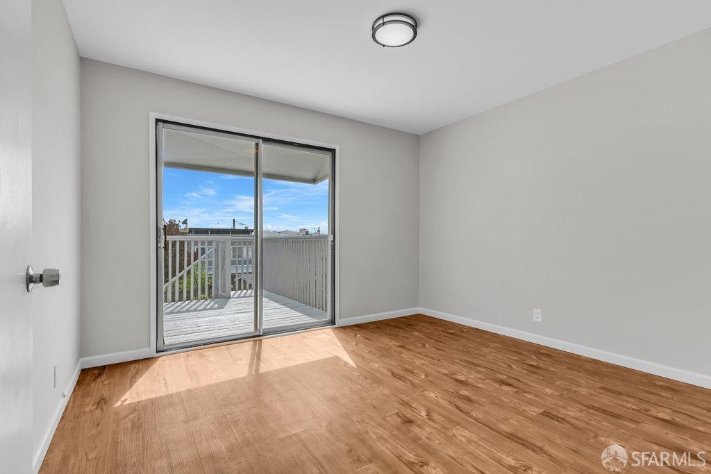 Daly City, California 94014, United States, 2 Bedrooms Bedrooms, ,1 BathroomBathrooms,Residential,Pending,110901