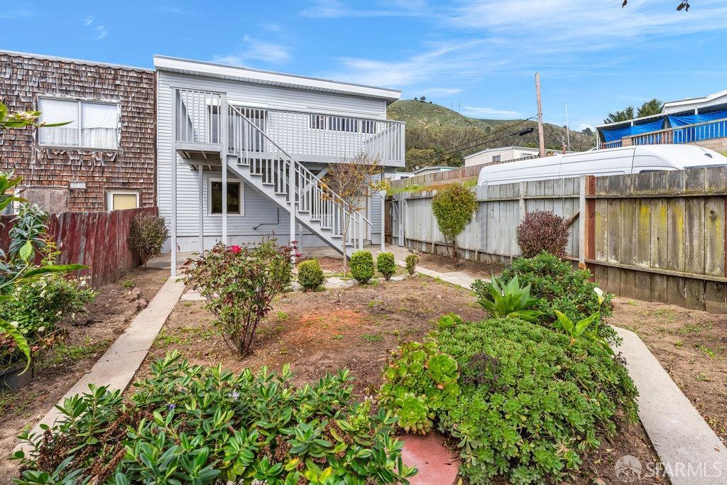 Daly City, California 94014, United States, 2 Bedrooms Bedrooms, ,1 BathroomBathrooms,Residential,Pending,110901