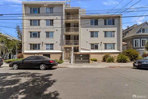 484 37TH ST, OAKLAND, CA 94609 - Image 95321f9a605457fd8389b9278dbc28bd/2954437974