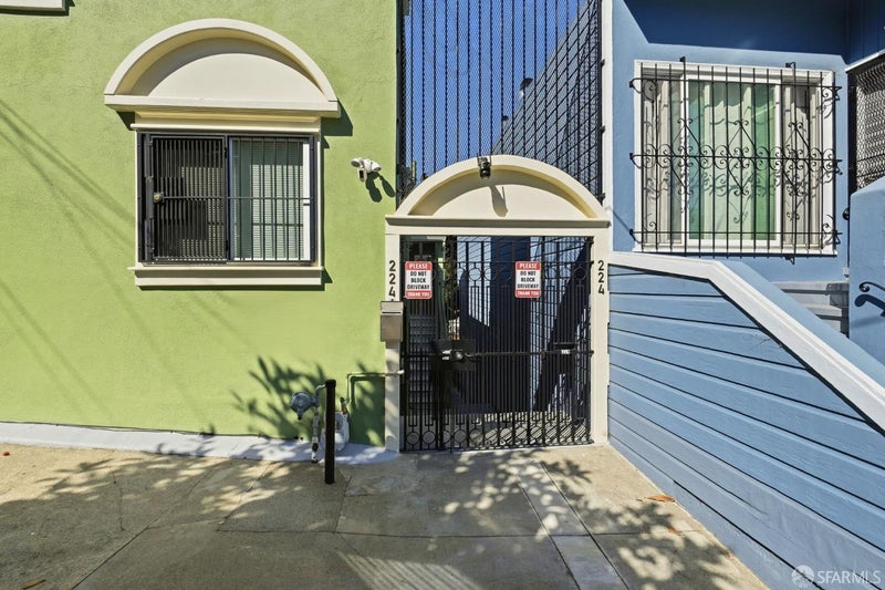 224-224A Dwight Street