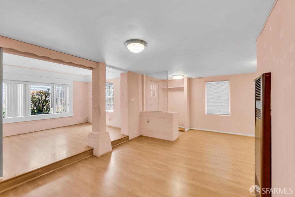 San Francisco, California 94121, United States, 2 Bedrooms Bedrooms, ,2 BathroomsBathrooms,Residential,Pending,186853