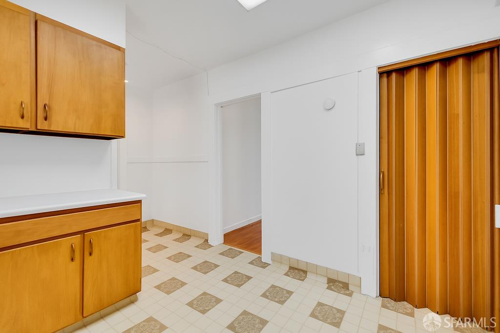 San Francisco, California 94121, United States, 2 Bedrooms Bedrooms, ,2 BathroomsBathrooms,Residential,Pending,186853