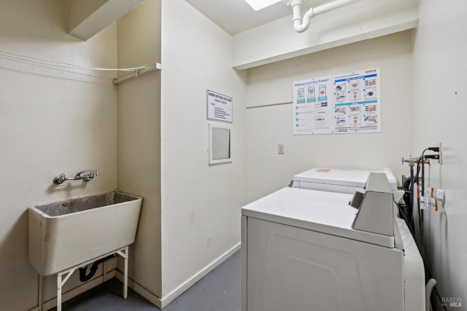 320 Via Casitas Unit 109