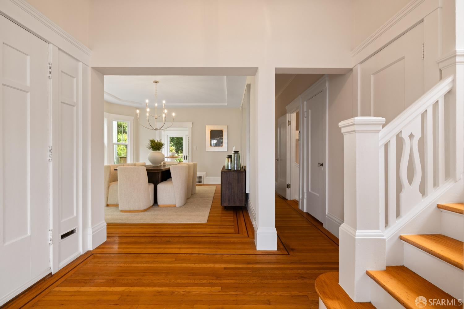 San Francisco, California 94116, United States, 4 Bedrooms Bedrooms, ,3 BathroomsBathrooms,Residential,Pending,120439