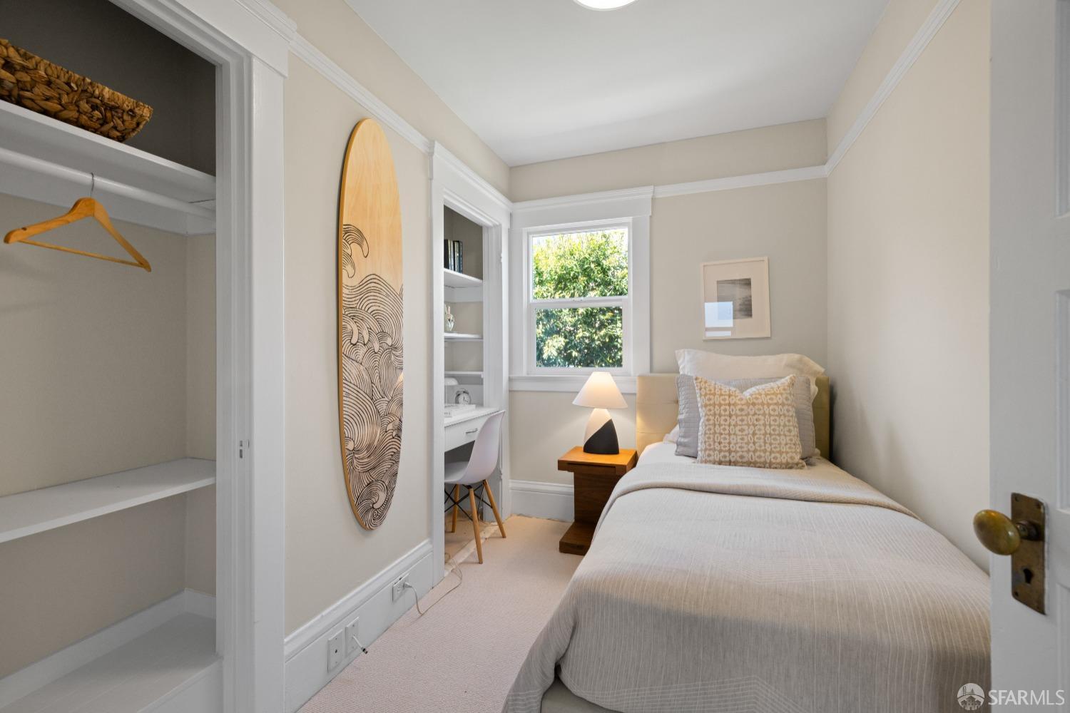 San Francisco, California 94116, United States, 4 Bedrooms Bedrooms, ,3 BathroomsBathrooms,Residential,Pending,120439