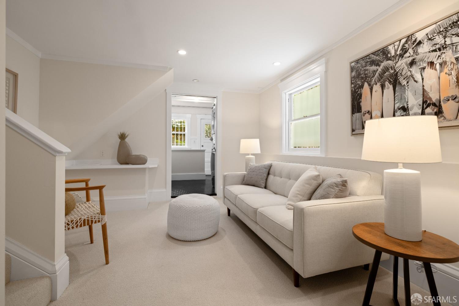 San Francisco, California 94116, United States, 4 Bedrooms Bedrooms, ,3 BathroomsBathrooms,Residential,Pending,120439