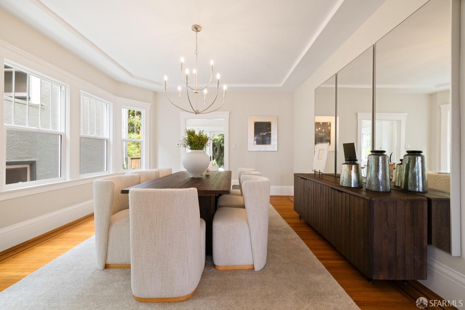 San Francisco, California 94116, United States, 4 Bedrooms Bedrooms, ,3 BathroomsBathrooms,Residential,Pending,120439