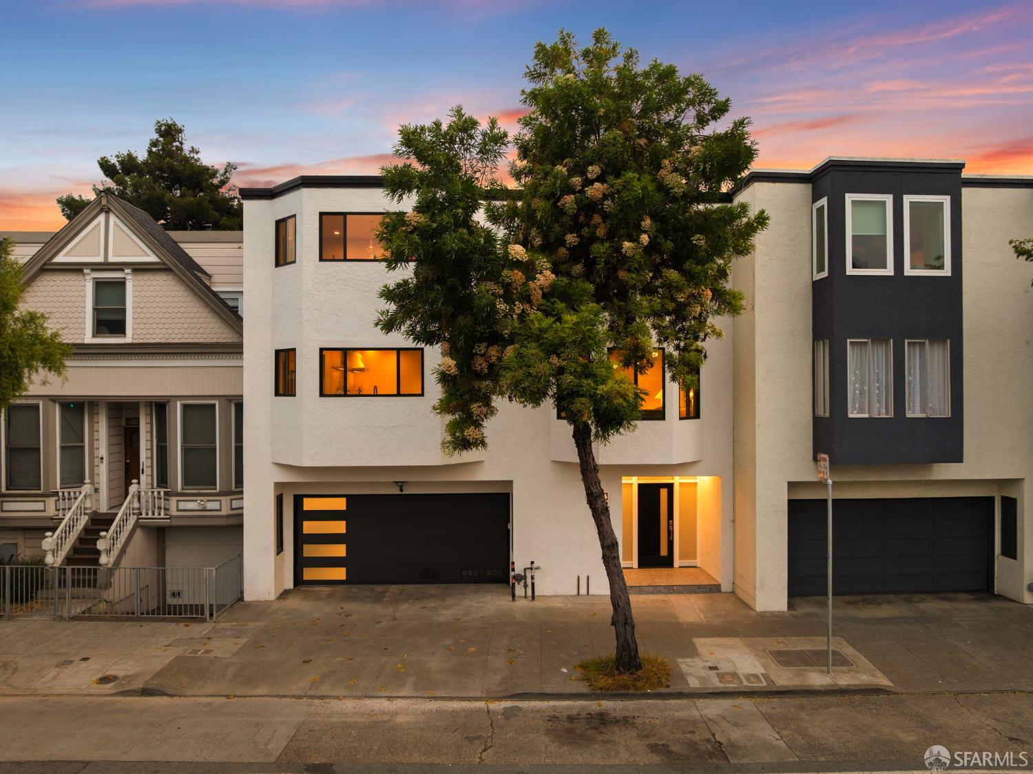 3185 Cesar Chavez Street 2