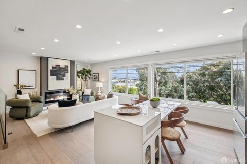 Photo of 236 Holladay Avenue, San Francisco, CA 94110 (MLS # 425080535)