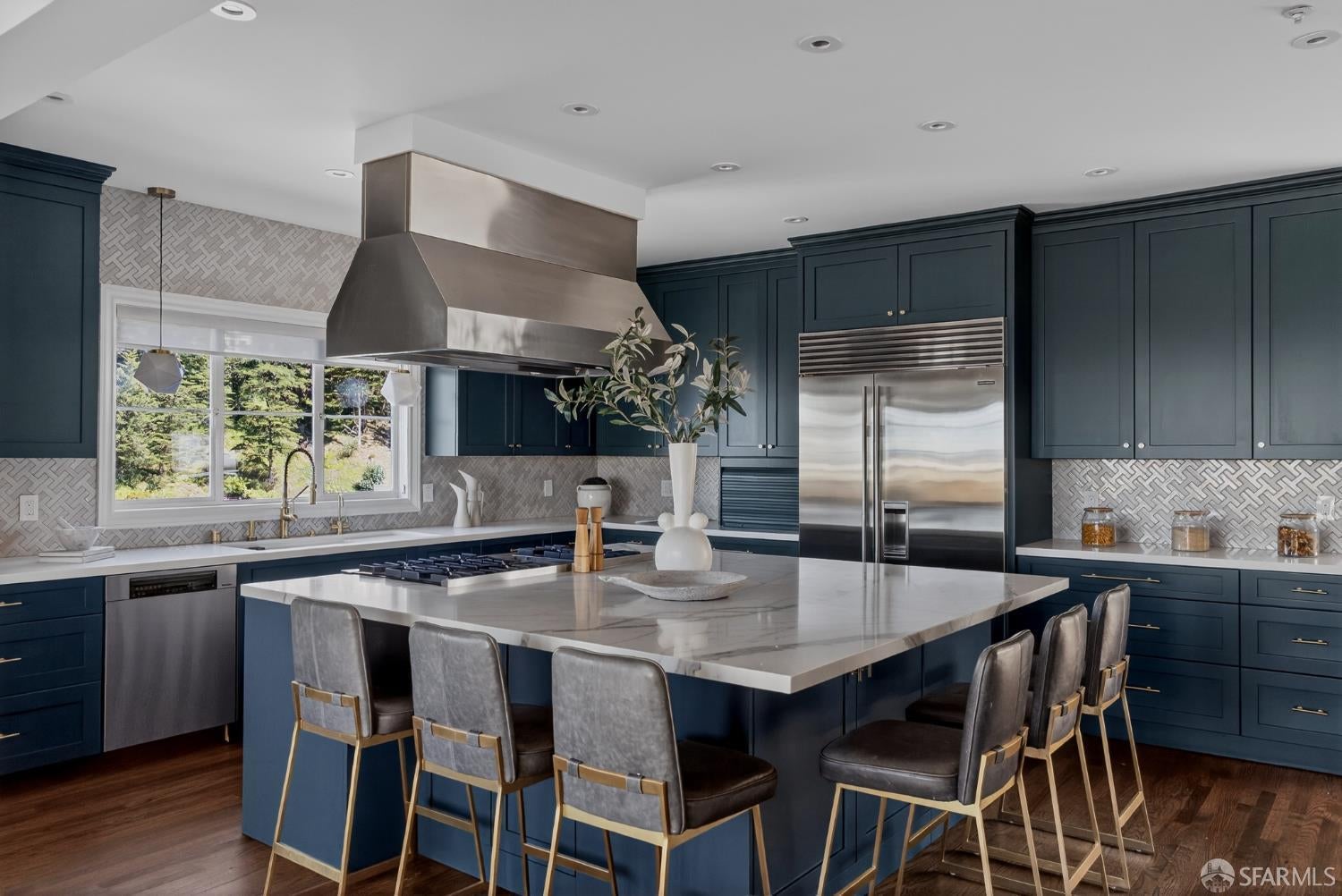 2 Miraloma Drive, San Francisco CA 94127