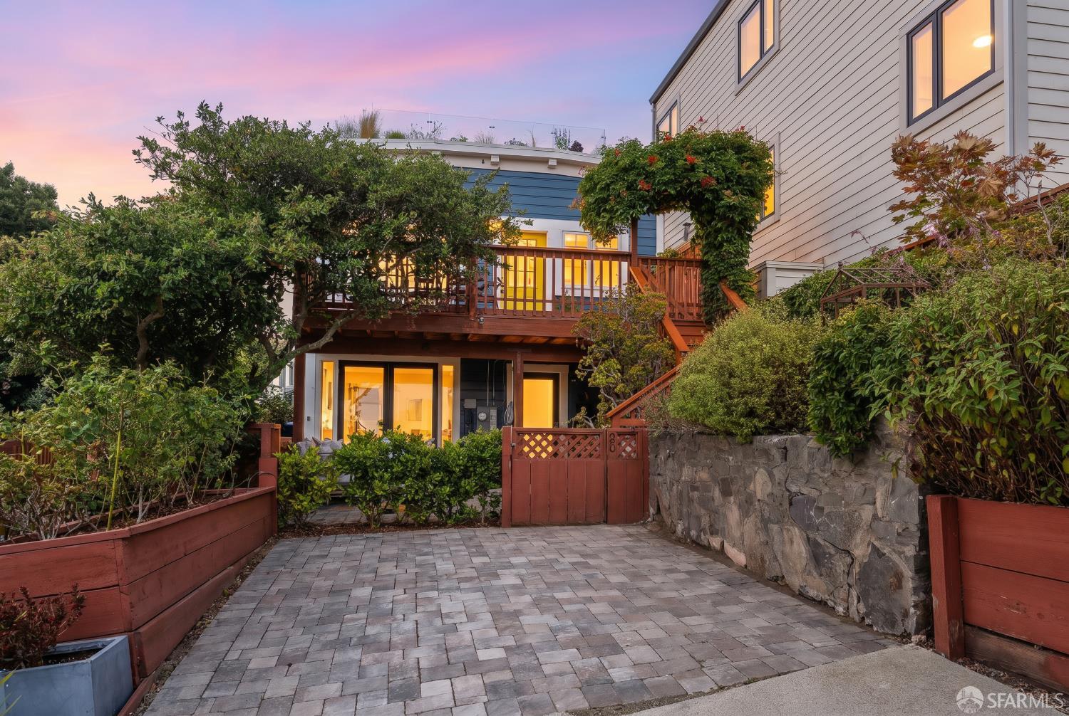80 Prentiss Street