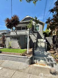 416 Mcauley Street Oakland CA 94609